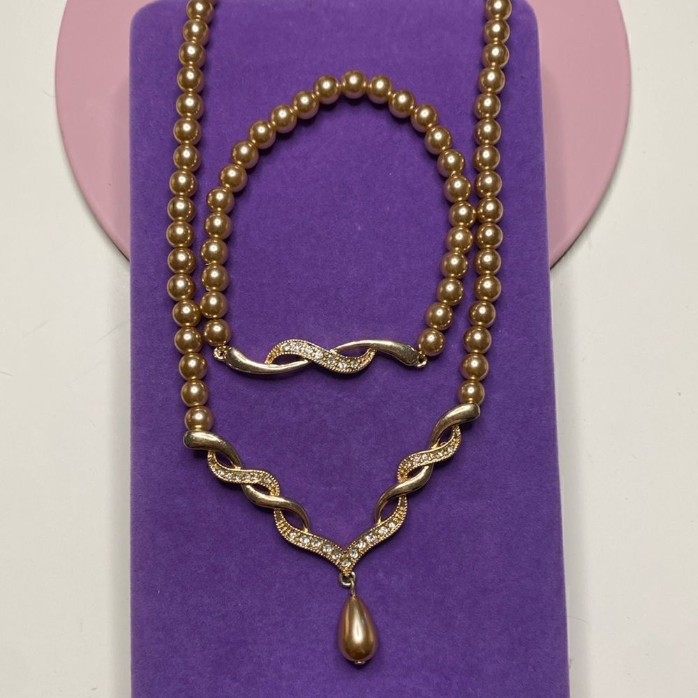 💛 Vintage Gold Tone Beige Faux Pearl Rhinestone Necklace & Bracelet Set